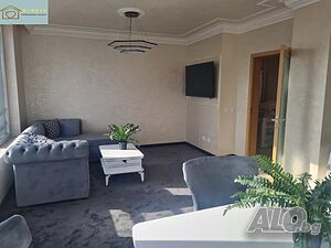 Нов луксозно обзаведен тристаен апартамент, 121 кв.м, комплекс Роял Сити