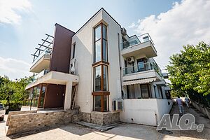 апартамент за продажба