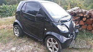 Smart ForTwo 0.8 CDI 41 к.с. Хечбек Дизел 2005 год. Автоматична на части