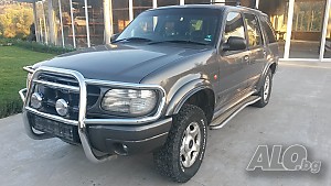 на части Ford Explorer 4.0 i