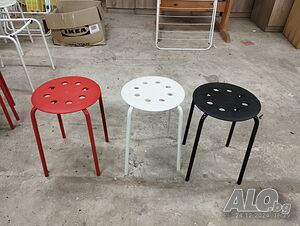 Продавам табуретки IKEA