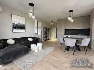 Луксозен двустаен апартамент