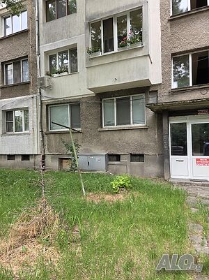 2-стаен апартамент в тухлена сграда, ул. Галичник, 1-ви етаж