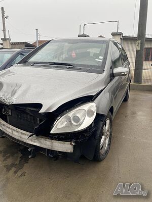 Mercedes-Benz B180 CDI *на части*