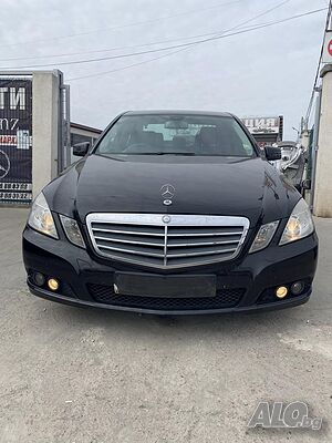 Mercedes-Benz E220 CDI *на части*