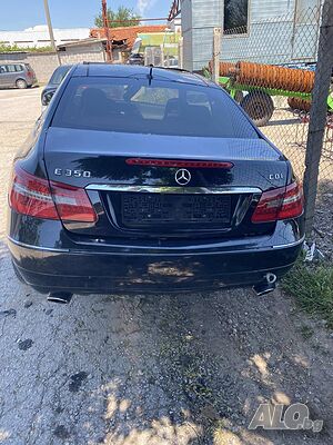 Mercedes-Benz E350 CDI *на части*