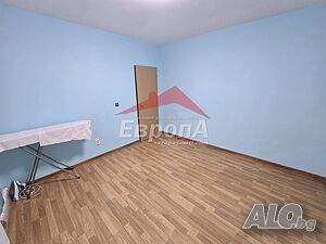 ⭐АГЕНЦИЯ ”ЕВРОПА” Продава: Тристаен апартамент⭐