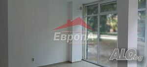 ⭐АГЕНЦИЯ ”ЕВРОПА” Дава под наем: Търговско Помещение⭐