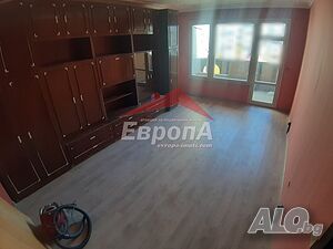 ⭐АГЕНЦИЯ ”ЕВРОПА” Продава: Тристаен апартамент с трапезария ⭐Разсрочено плащане⭐