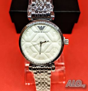 Луксозен дамски ръчен часовник EMPORIO ARMANI Часовник подарък за жена. Ръчен водоустойчив часовник.
