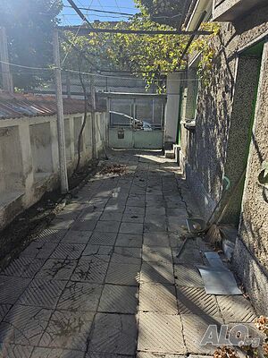 едноетажна къща