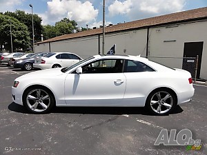 Audi A5 2.7/3.0tdi Na chasti ! 239 к.с. Седан Дизел 2009 год. 166000 км Автоматична на части
