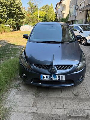 Продавам отлично Mitsubishi Grandis