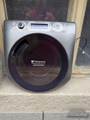 Продавам перфектна вратичка (люк) с платката за пералня-сушилня Hotpoint-Ariston Aqualtis 9-7 kg