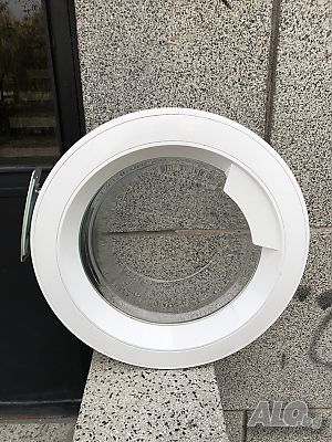 Продавам перфектна вратичка (люк)  за пералня Siemens (Сименс) 7 кг