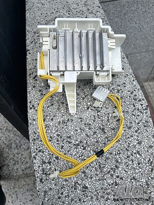 Продавам отлично работеща платка за инвенторният двигател на пералня AEG или Electrolux