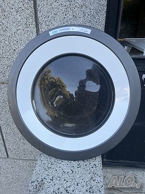 Продавам перфектен люк (вратичка) и капачето за помпата на пералня + сушилня BEKO 8-5 кг