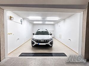 Удобен партерен гараж с площ 32 м²