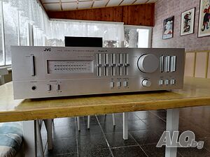 JVC A-X2