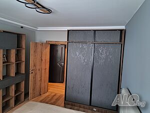 Апартамент с три спални