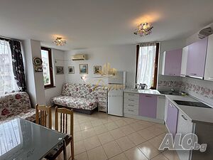 Южен двустаен апартамент на 150м от плажа в Равда