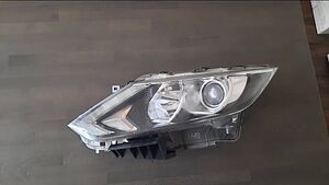 Nissan Qashqai - 2014-2017 ляв оригинален фар