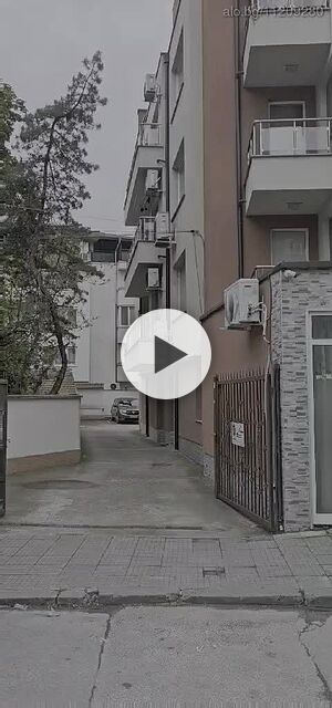 Двустаен апартамент с паркомясто до Света Петка