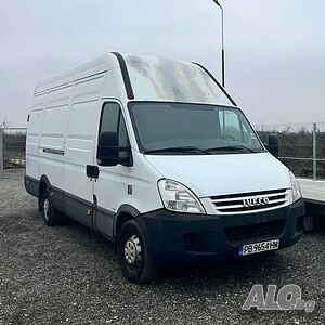 Бус под наем Пловдив - Iveco Daily Maxi - Кат. B - Дълга база