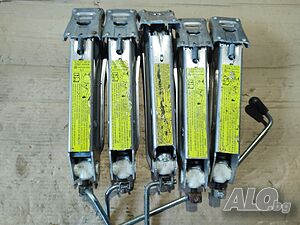 Авто Крик Авариен Крик Audi A3 Volkswagen Golf