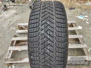 255/45/19 Pirelli Sotto Zero 2022г 7мм Tesla Единичка