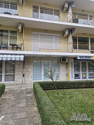 Продава се магазин в Слънчев бряг