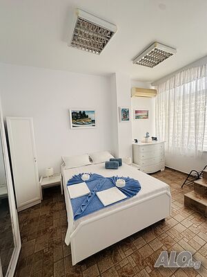 Azure Sea Apartment