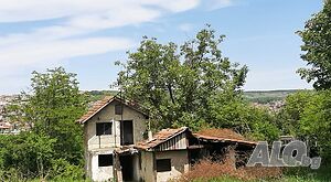 Продавам парцел зад Победа в ж.к. Зона Б
