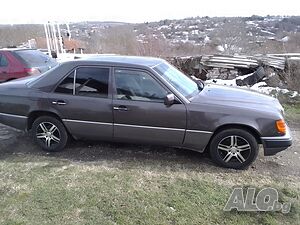 Мерцедес 250 D