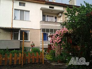 4 стаен апартамент с гараж- монолит