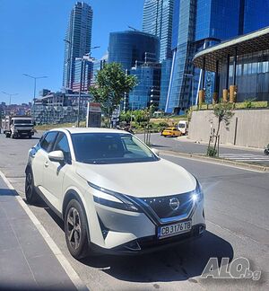 Продавам Nissan Qashqai