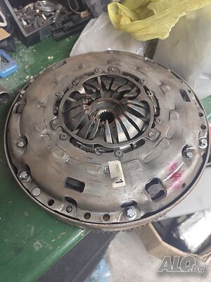 Демпферен маховик комплект за Opel Astra J /Meriva B 1.7 110; 130к.с. 6ск.