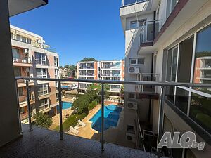 Просторен двустаен апартамент в комплекс Sunny Garden, Слънчев бряг