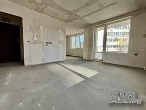 Тристаен апартамент ново строителство на алеи Възраждане