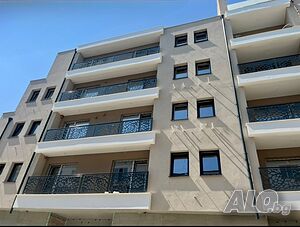 Двустаен в луксозна кооперация на центъра в гр. Русе