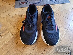 Продавам маратонки Adidas, 42 номер