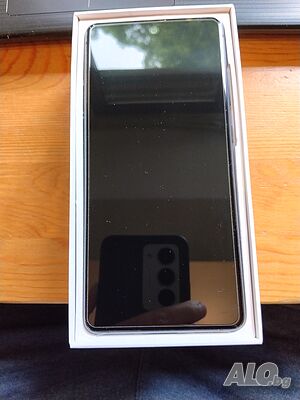 Продавам смартфон Samsung Galaxy S20 FE