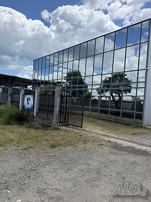 Промишленна хале под наем