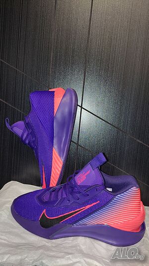Маратонки NIKE