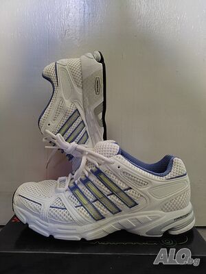 Маратонки ADIDAS