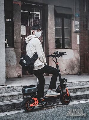 Електрическа тротинетка KuKirin M5 Pro