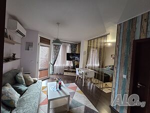Тристаен апартамент под наем в Широк център на гр. Благоевград