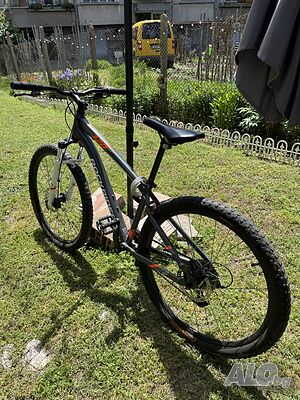 Продавам Rockeider st120
