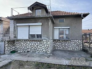 Продавам Къща в град Стамболийски на ул. 6-та Нов квартал номер 2