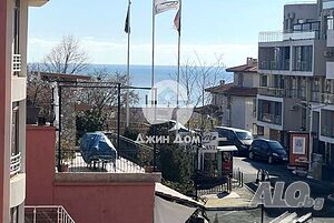Двустаен апартамент с ГЛЕДКА МОРЕ в к-с „Виста Резиденс“, Свети Влас Двустаен апартамент 68 кв.м Тухла 2009 г. 3 етаж Непоследен | Апартаменти | Свети Влас
